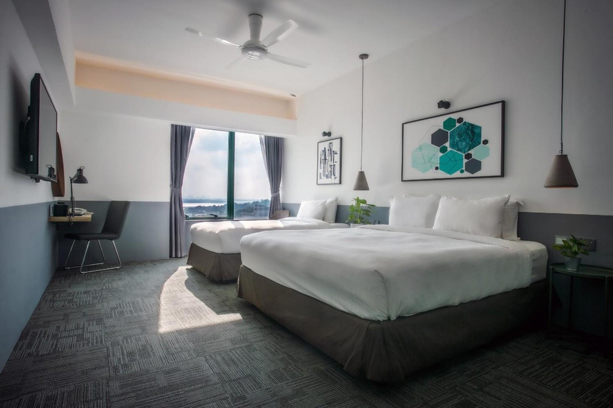 Z Hotel Джохор-Бару Экстерьер фото